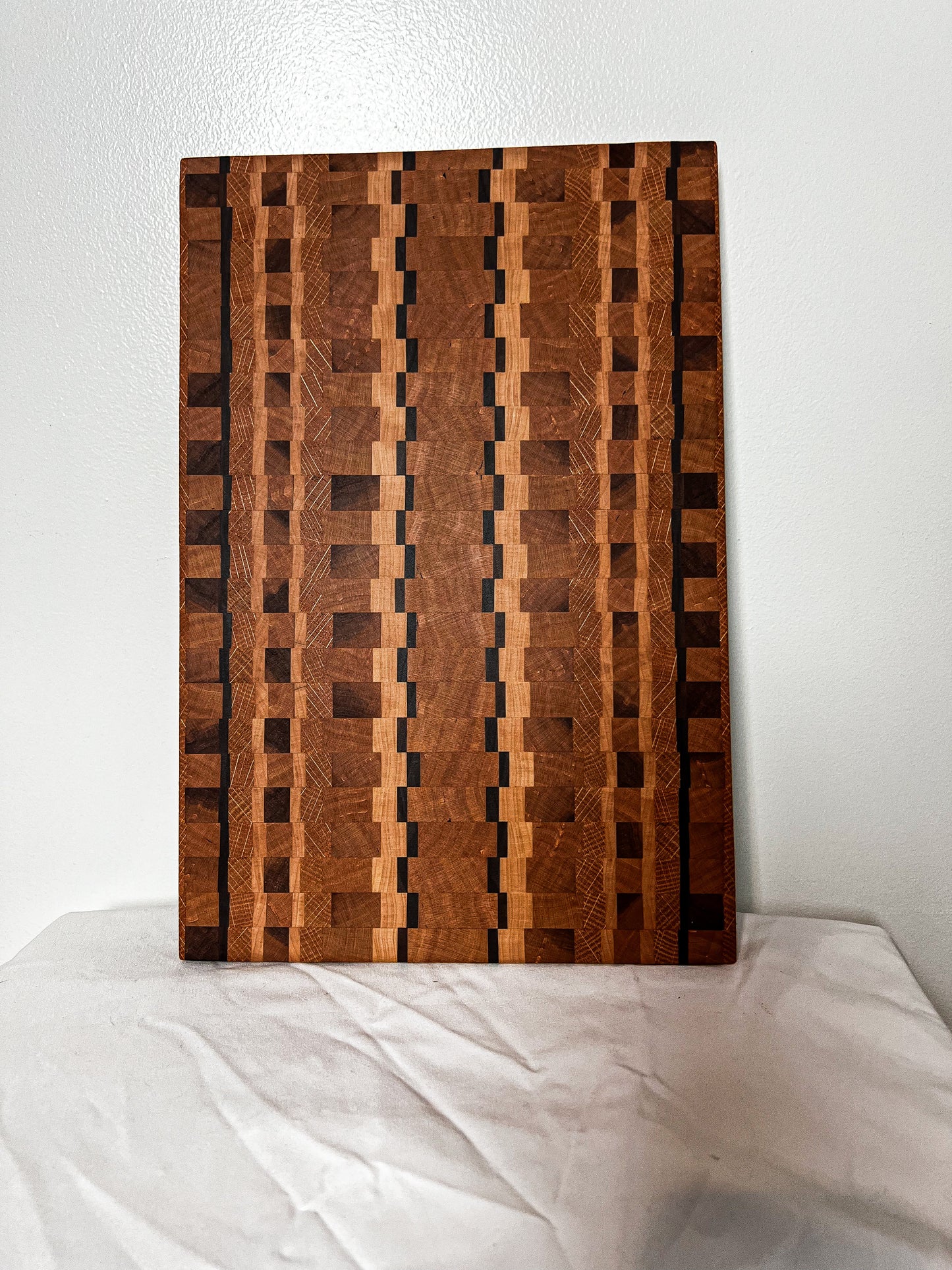 End-Grain Hardwood Cutting Board